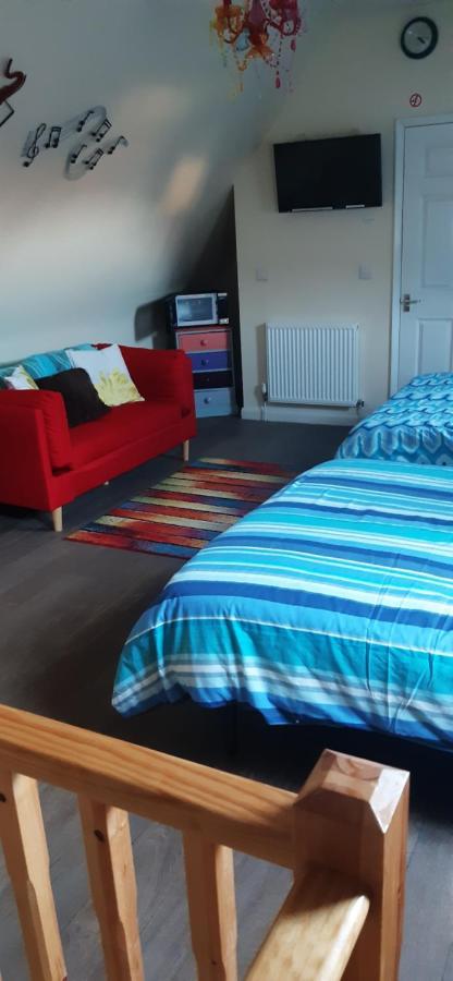 Apartamento The Saracens Head The Conkera Chapel St. Leonards Exterior foto