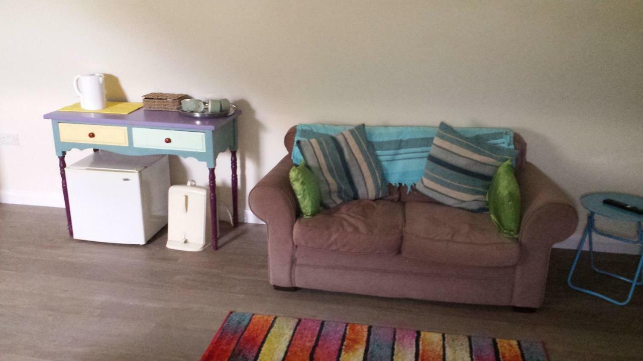 Apartamento The Saracens Head The Conkera Chapel St. Leonards Exterior foto
