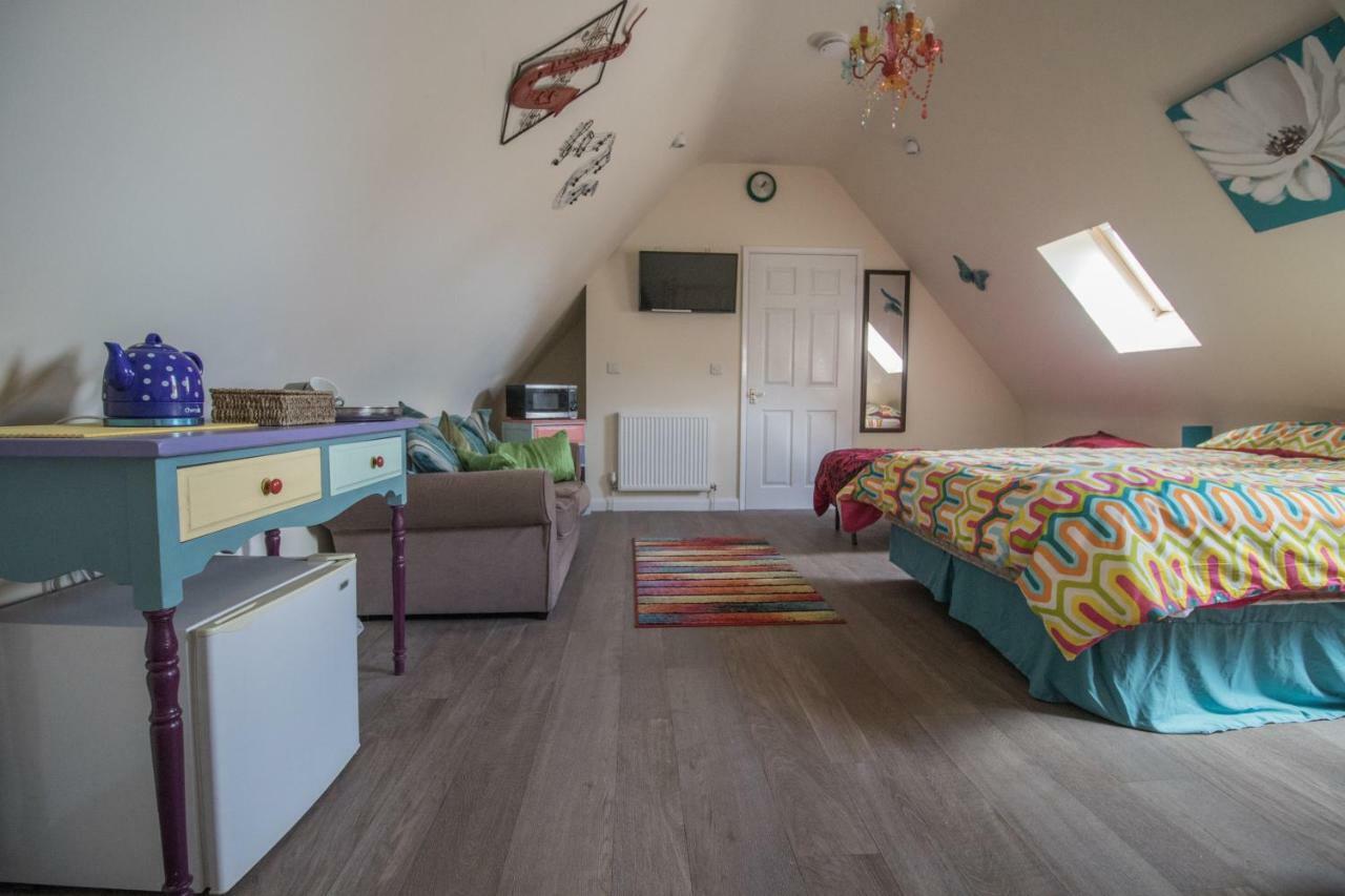 Apartamento The Saracens Head The Conkera Chapel St. Leonards Exterior foto